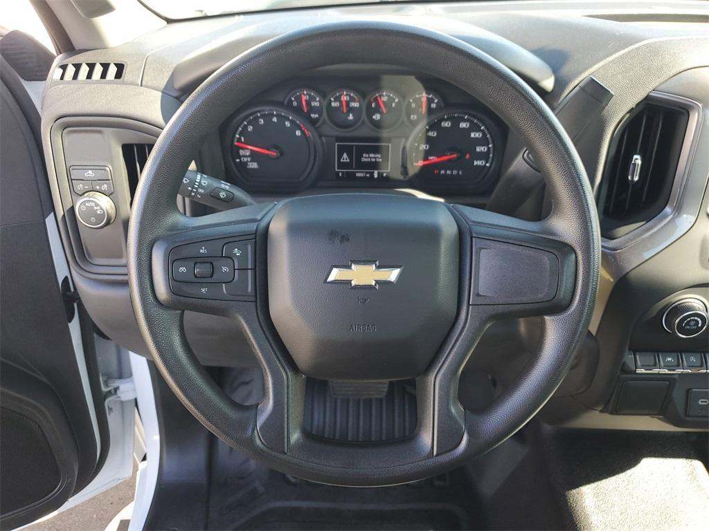 used 2024 Chevrolet Silverado 1500 car, priced at $25,991