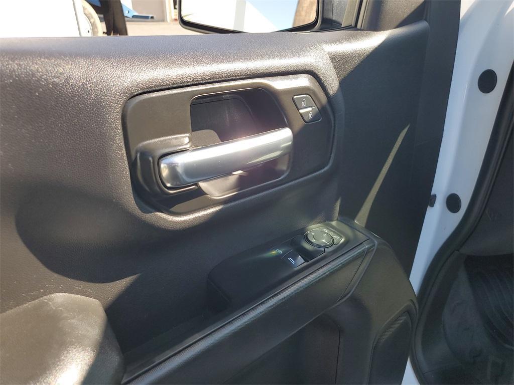 used 2024 Chevrolet Silverado 1500 car, priced at $25,991