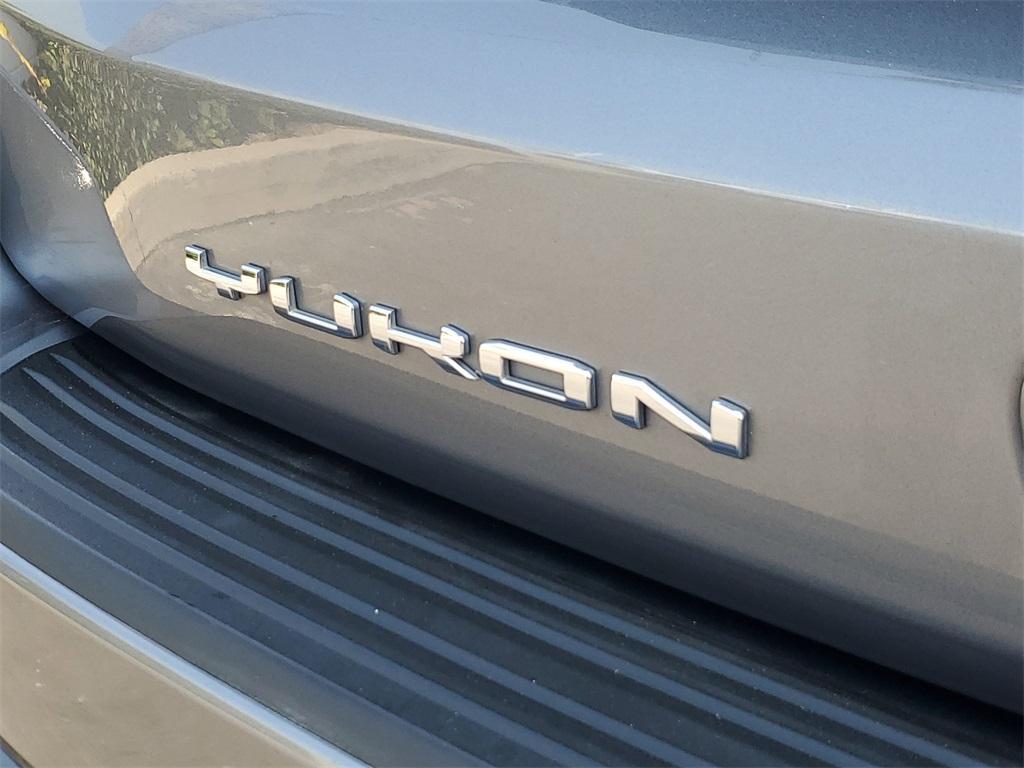 used 2021 GMC Yukon car, priced at $50,999