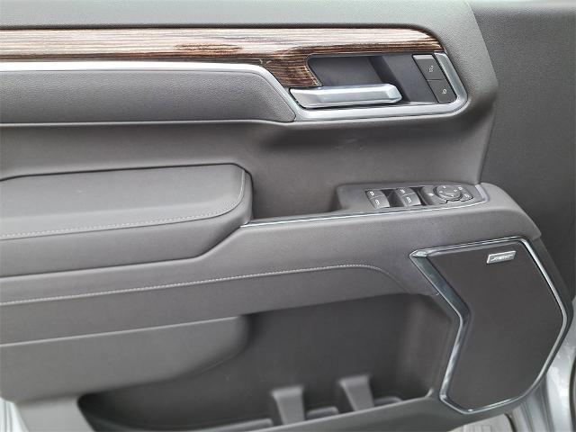 new 2025 GMC Sierra 1500 car, priced at $59,206
