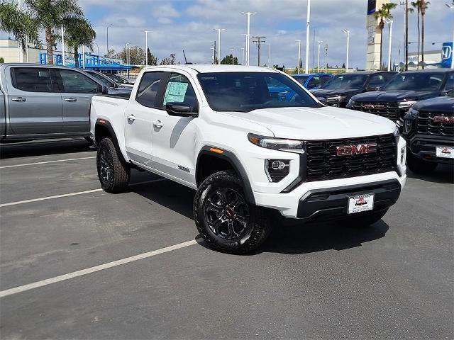 new 2025 GMC Canyon car, priced at $38,827