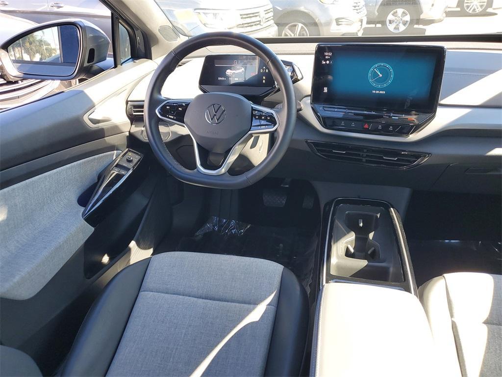 used 2023 Volkswagen ID.4 car, priced at $17,991
