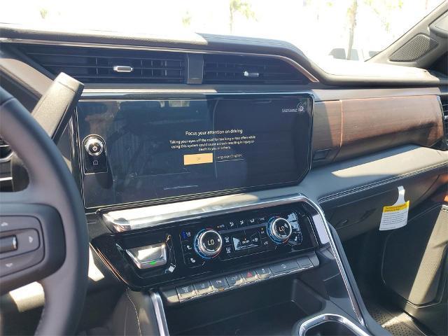 new 2025 GMC Sierra 2500 car, priced at $87,752