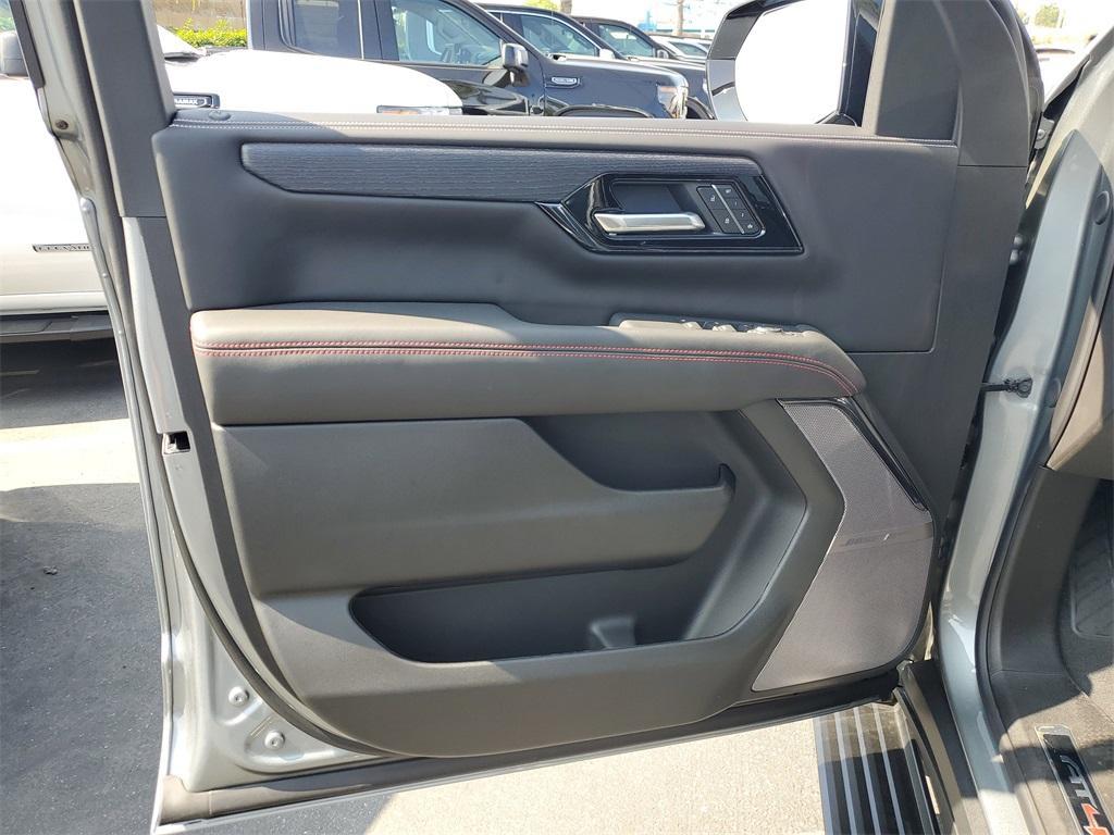 new 2026 GMC Yukon XL car, priced at $100,982