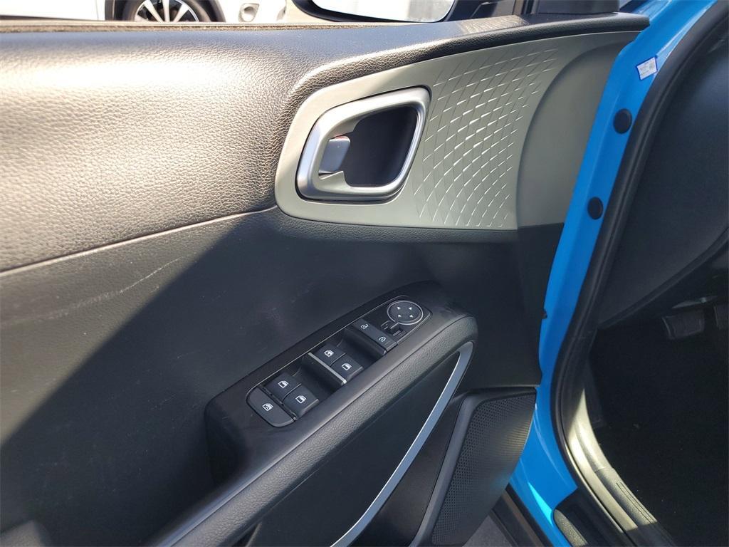 used 2023 Kia Soul car, priced at $15,951