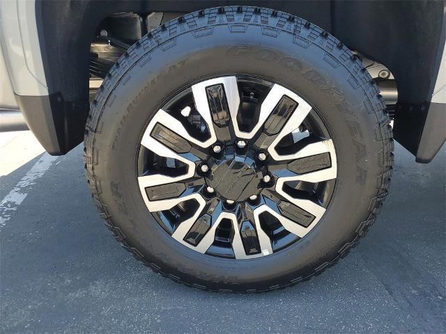 new 2025 GMC Sierra 3500 car, priced at $94,662
