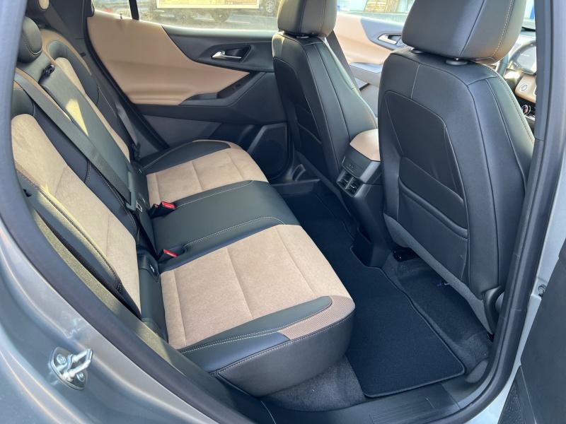 new 2025 Chevrolet Equinox car, priced at $37,829