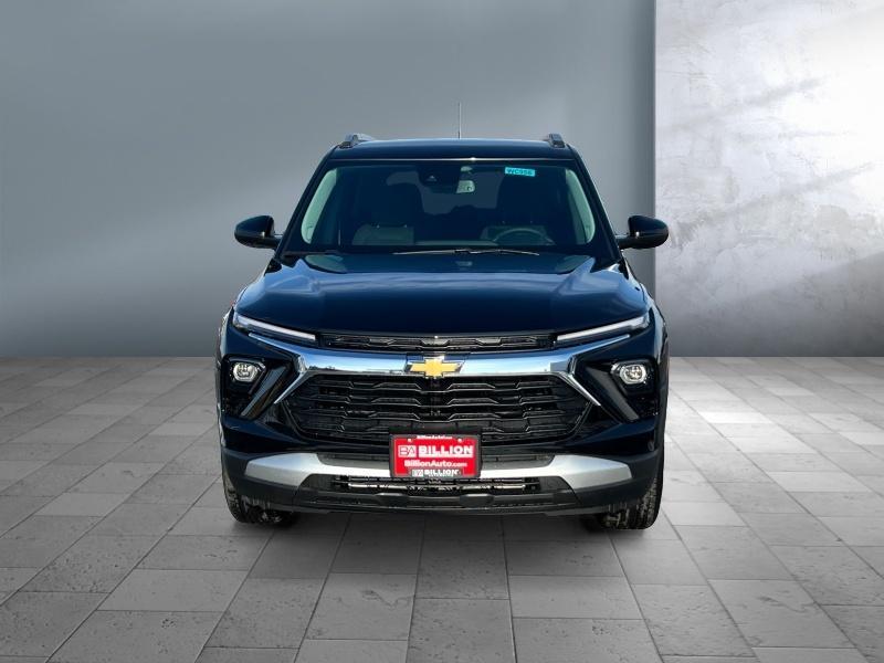 new 2025 Chevrolet TrailBlazer car, priced at $30,479