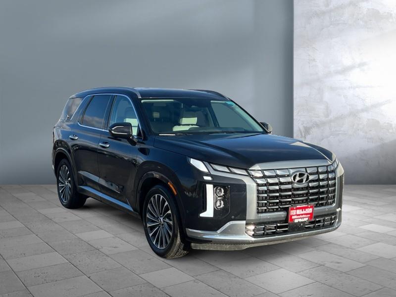 used 2024 Hyundai Palisade car, priced at $42,995