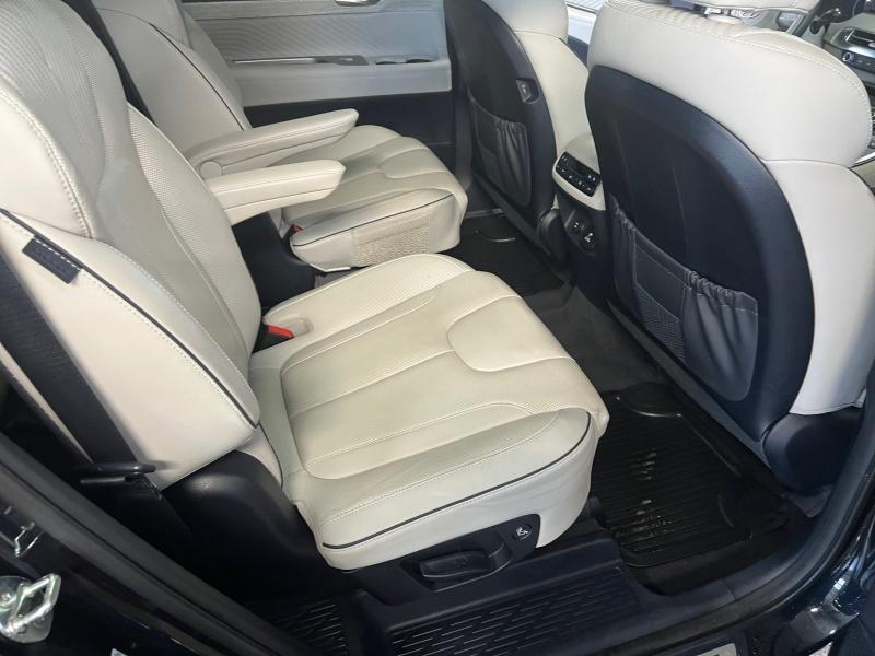 used 2024 Hyundai Palisade car, priced at $42,995