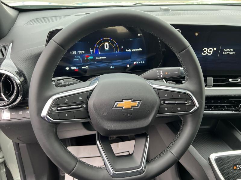 new 2025 Chevrolet Equinox car, priced at $35,144