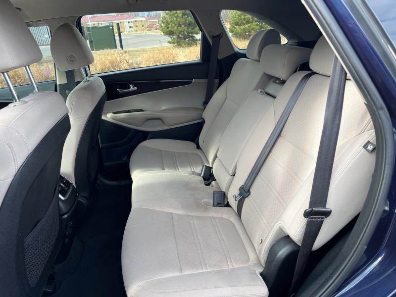 used 2019 Kia Sorento car, priced at $14,995