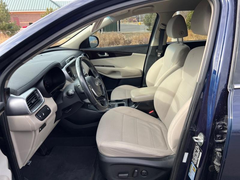 used 2019 Kia Sorento car, priced at $14,995