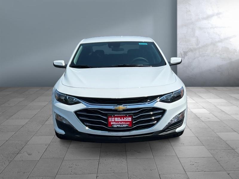 new 2024 Chevrolet Malibu car, priced at $27,344