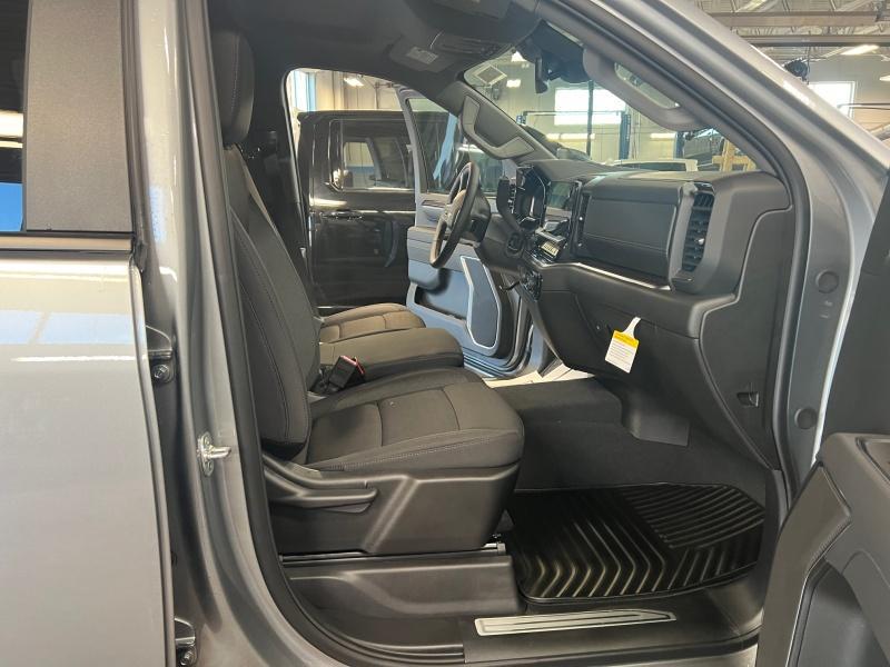 new 2025 Chevrolet Silverado 3500 car, priced at $60,901