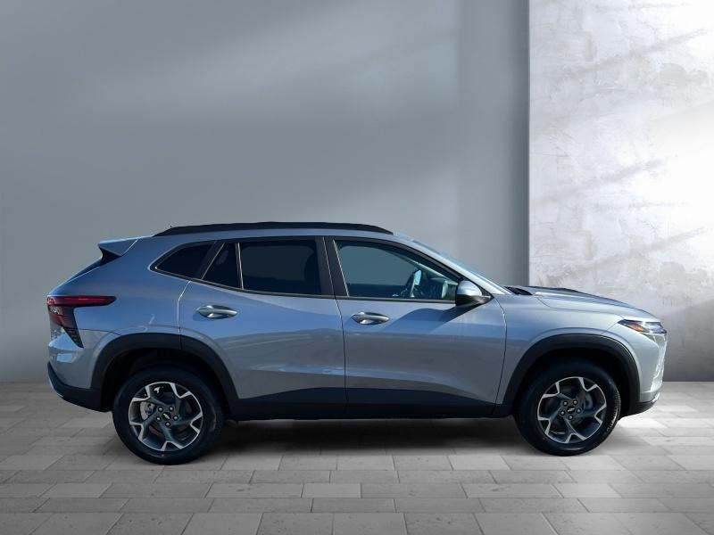 new 2025 Chevrolet Trax car, priced at $25,384