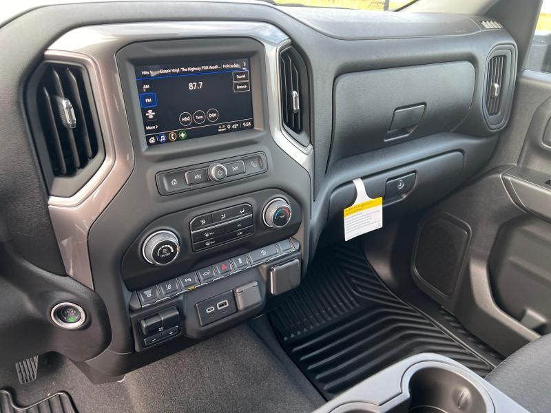 new 2025 Chevrolet Silverado 2500 car, priced at $67,614