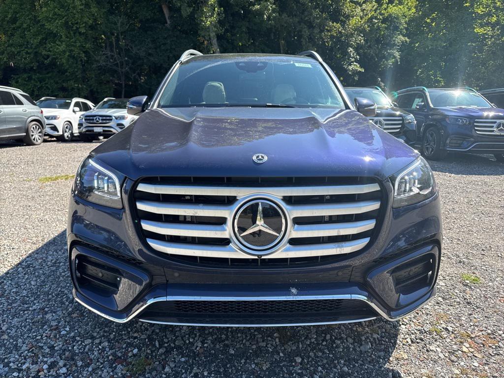 new 2026 Mercedes-Benz GLS 580 car, priced at $121,250