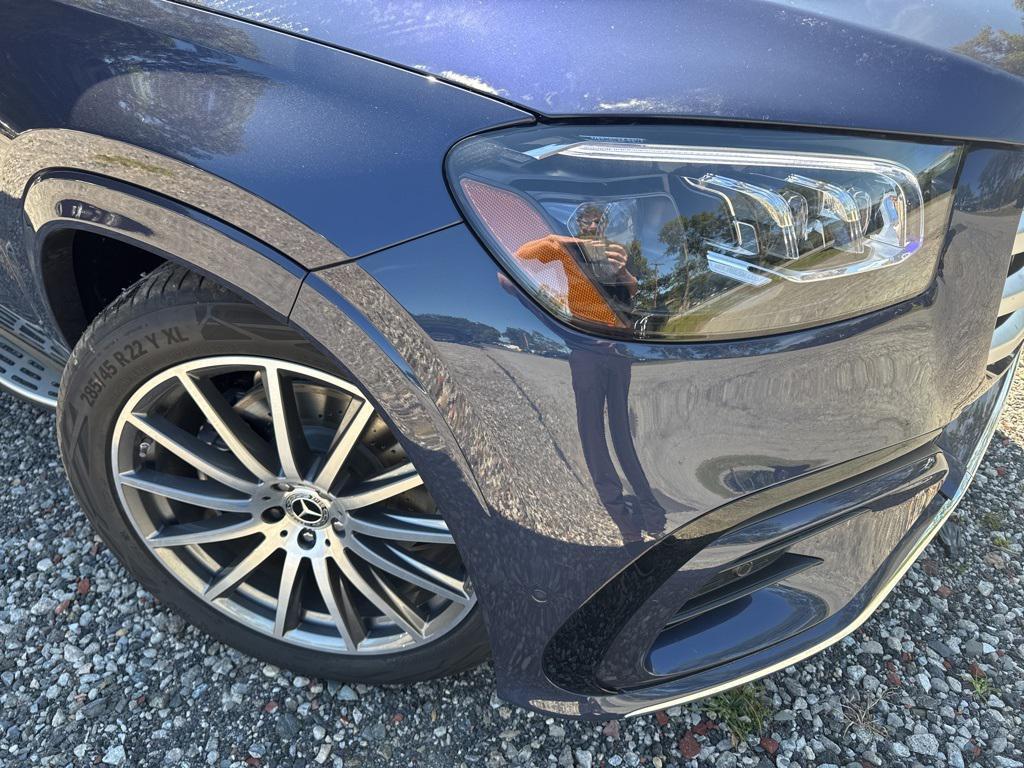 new 2026 Mercedes-Benz GLS 580 car, priced at $121,250