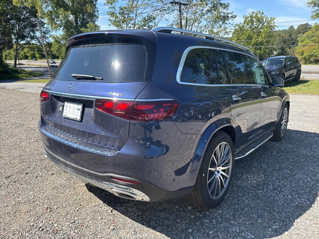 new 2026 Mercedes-Benz GLS 580 car, priced at $121,250