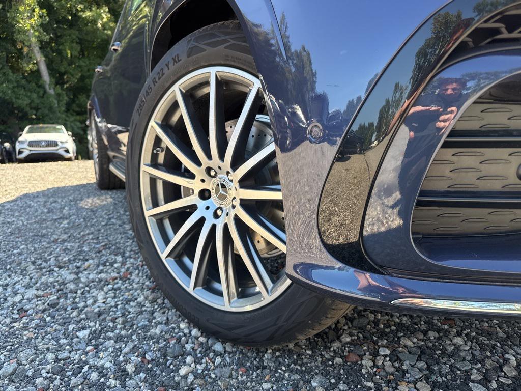 new 2026 Mercedes-Benz GLS 580 car, priced at $121,250