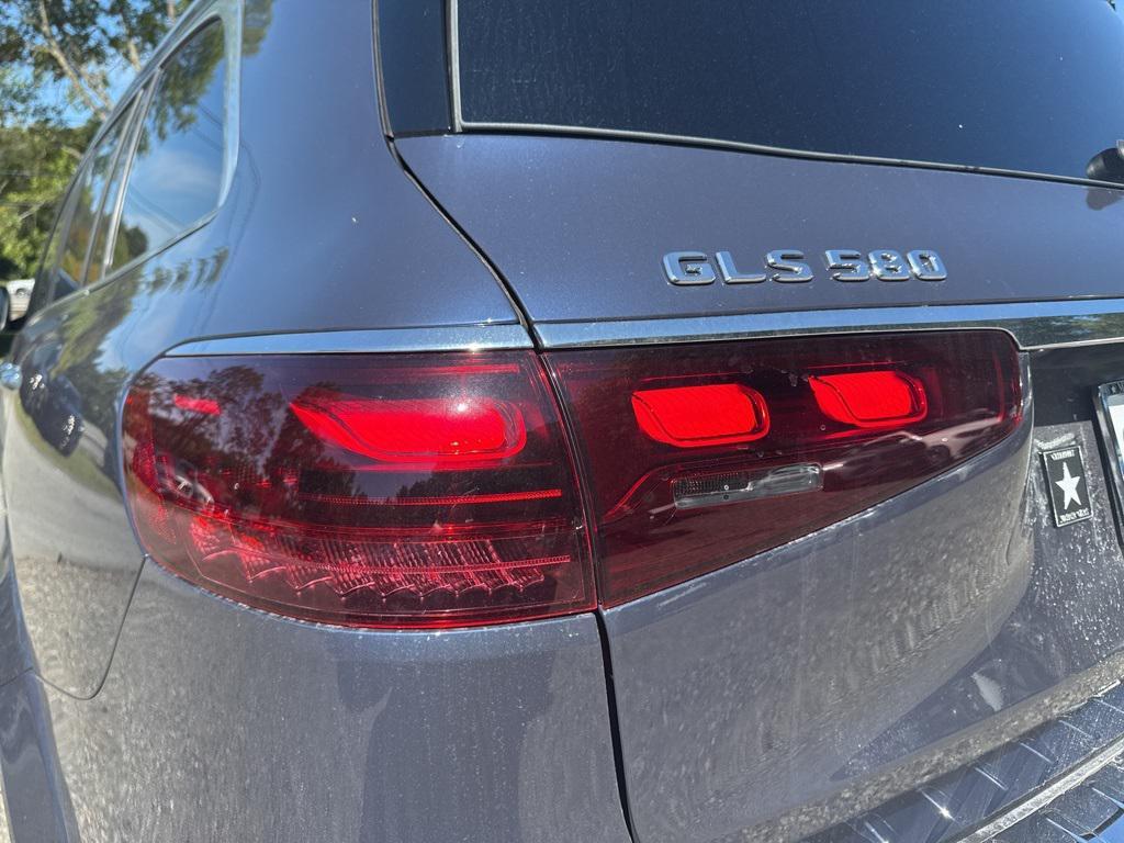 new 2026 Mercedes-Benz GLS 580 car, priced at $121,250