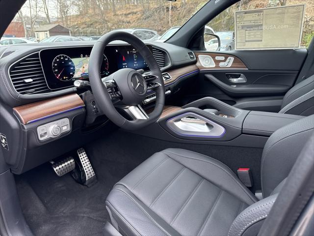 new 2025 Mercedes-Benz GLS 580 car, priced at $117,280