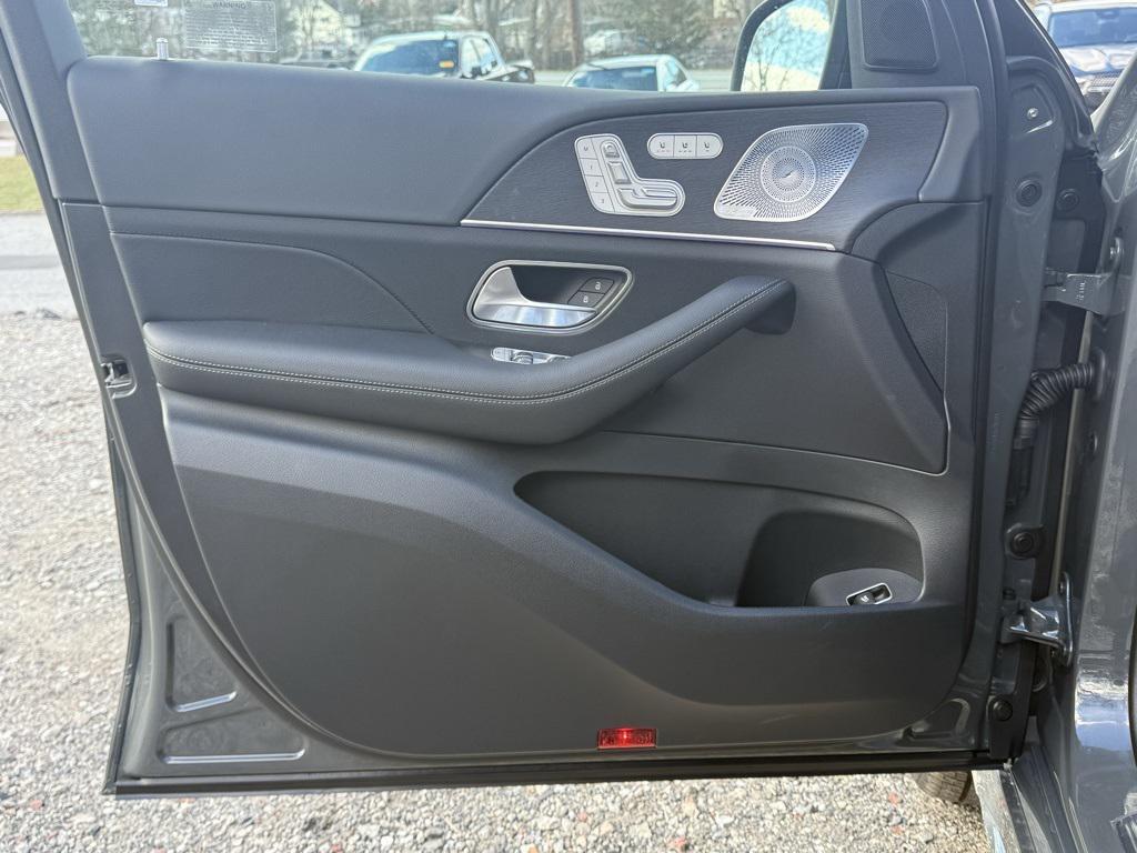 new 2026 Mercedes-Benz GLE 450 car, priced at $79,100