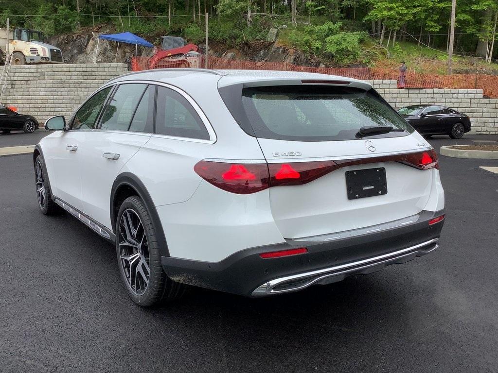 new 2024 Mercedes-Benz E-Class car, priced at $94,930