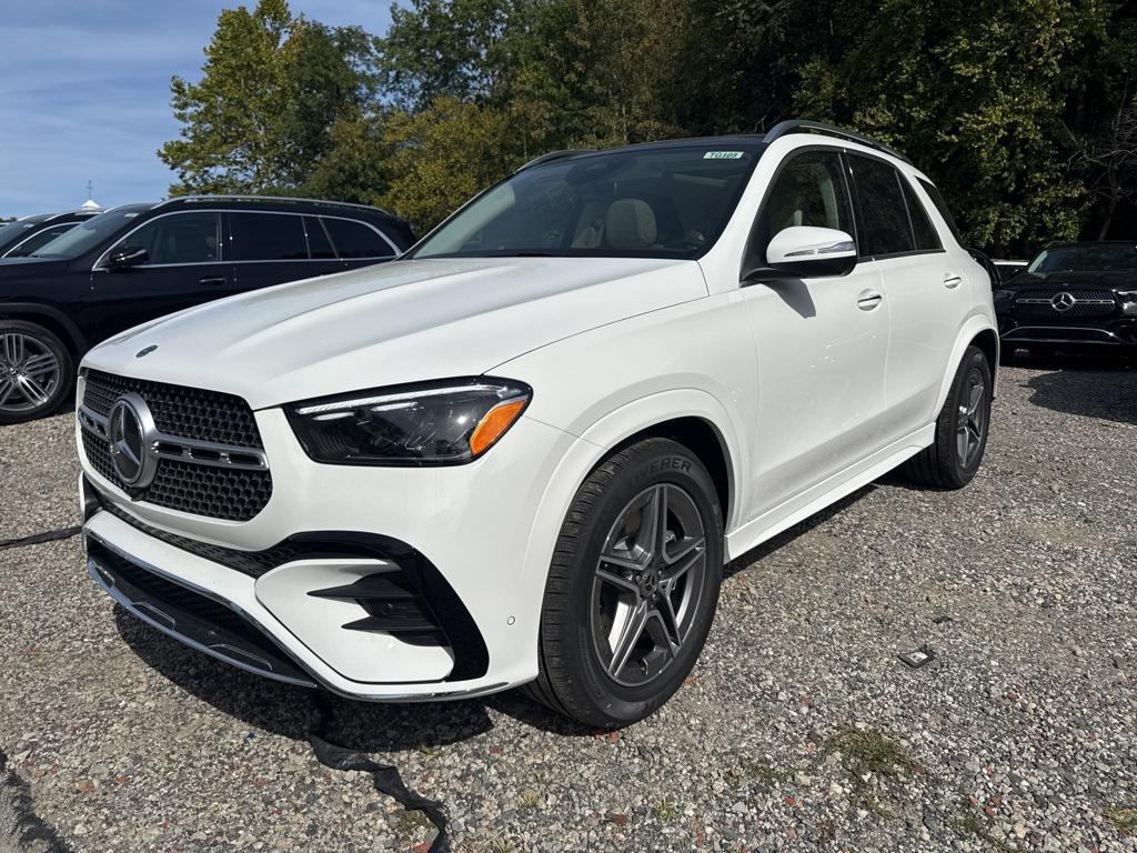 new 2026 Mercedes-Benz GLE 450 car, priced at $77,665