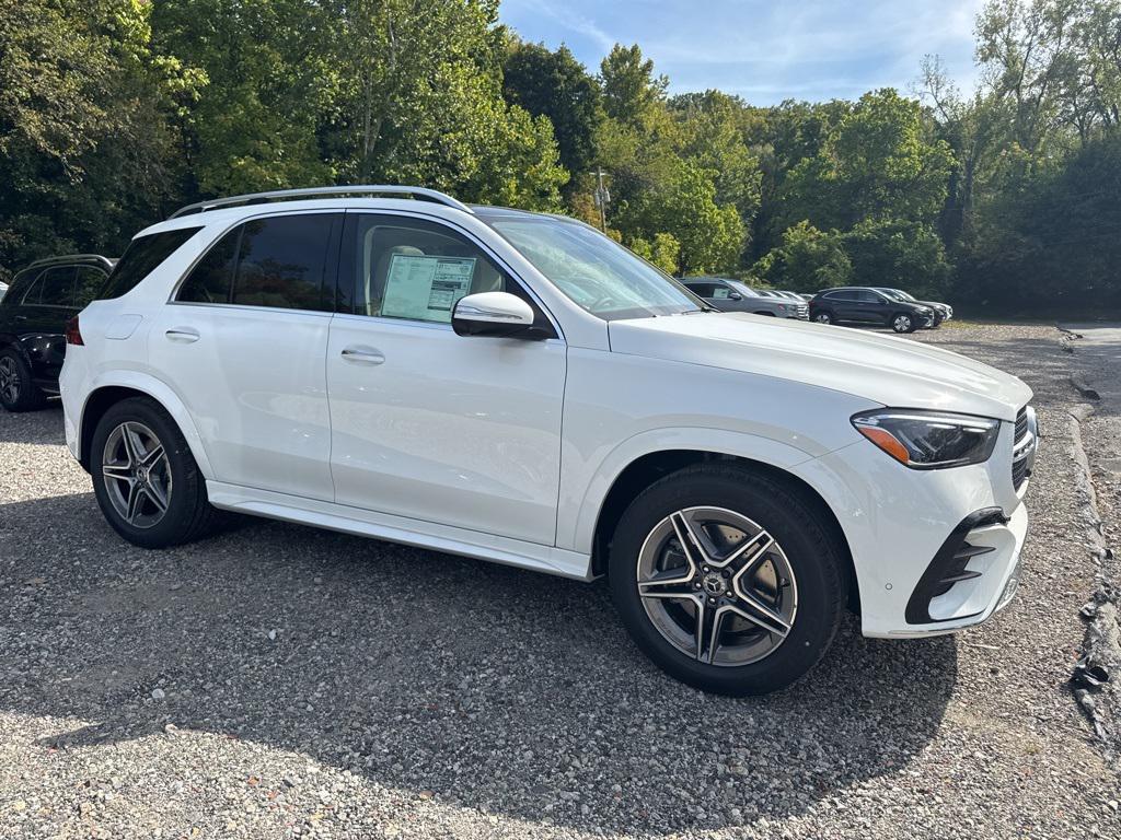 new 2026 Mercedes-Benz GLE 450 car, priced at $77,665