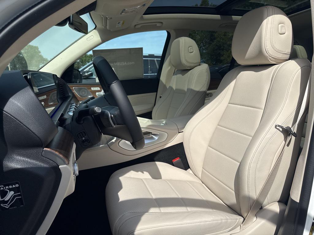 new 2026 Mercedes-Benz GLE 450 car, priced at $77,665