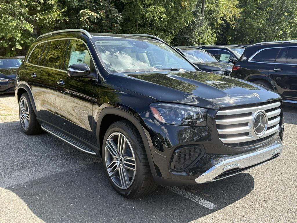 new 2026 Mercedes-Benz GLS 450 car, priced at $92,980
