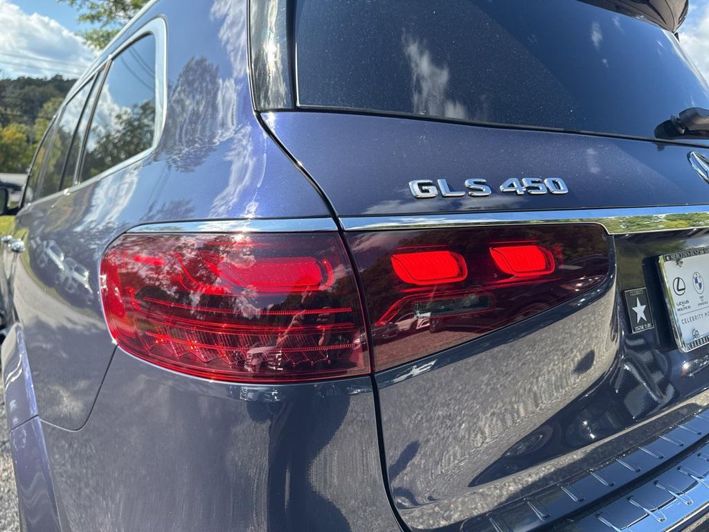 new 2026 Mercedes-Benz GLS 450 car, priced at $96,435