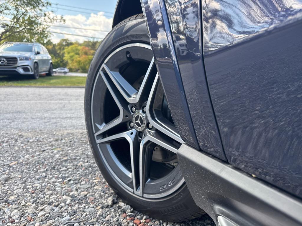 new 2026 Mercedes-Benz GLS 450 car, priced at $96,435