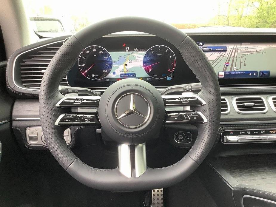 new 2024 Mercedes-Benz GLS 580 car, priced at $111,312