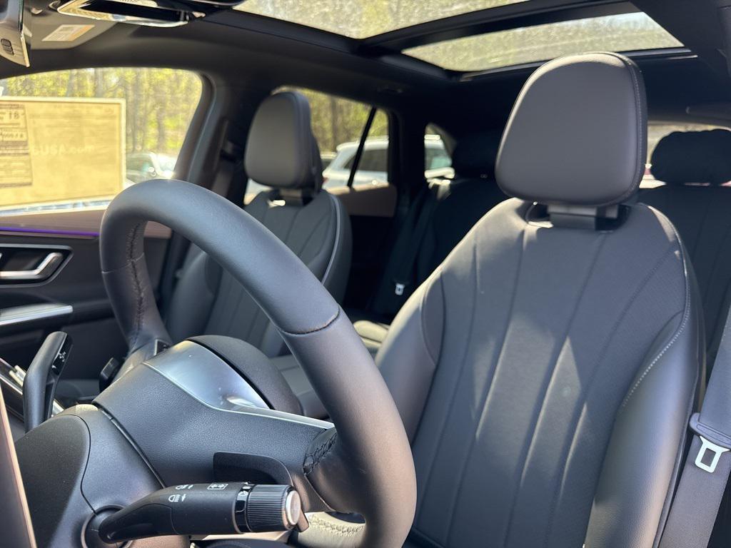 new 2025 Mercedes-Benz EQE 350 car, priced at $85,925