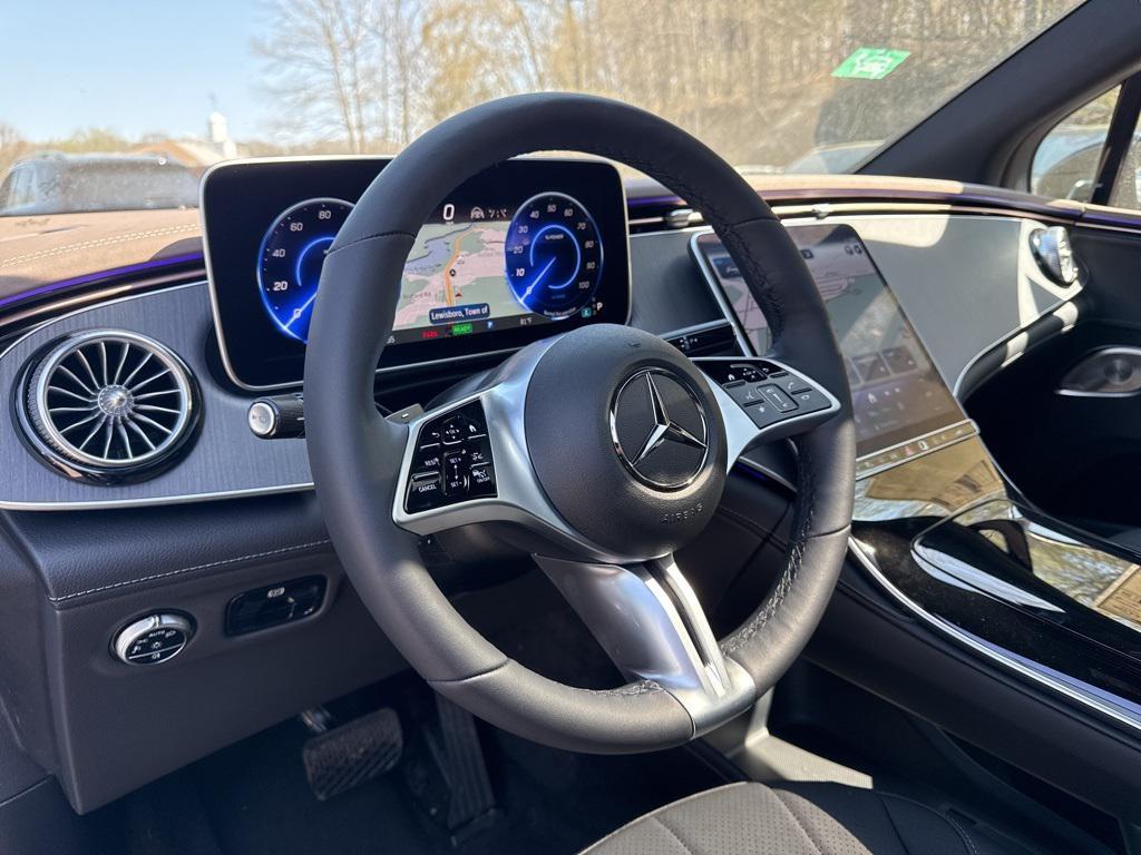 new 2025 Mercedes-Benz EQE 350 car, priced at $85,925