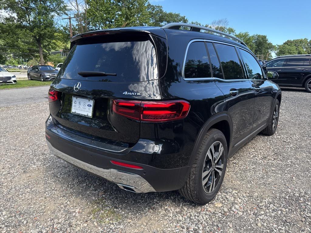 new 2025 Mercedes-Benz GLB 250 car, priced at $49,595