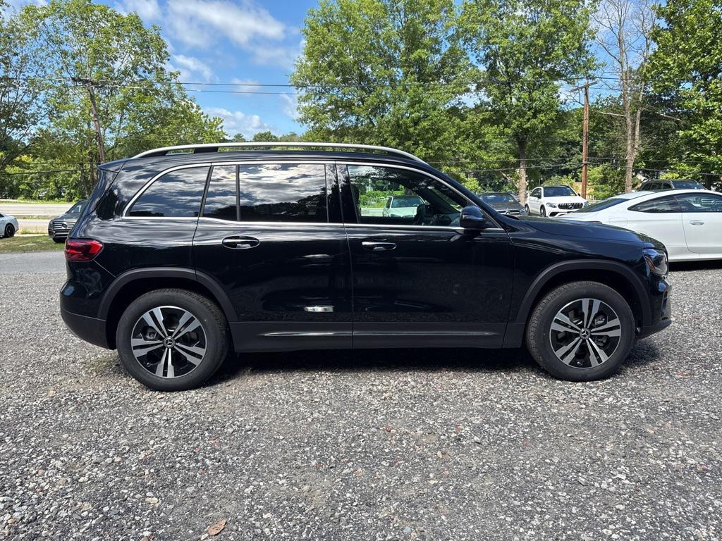 new 2025 Mercedes-Benz GLB 250 car, priced at $49,595