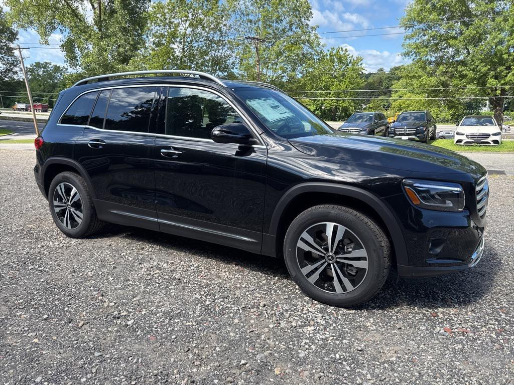 new 2025 Mercedes-Benz GLB 250 car, priced at $49,595
