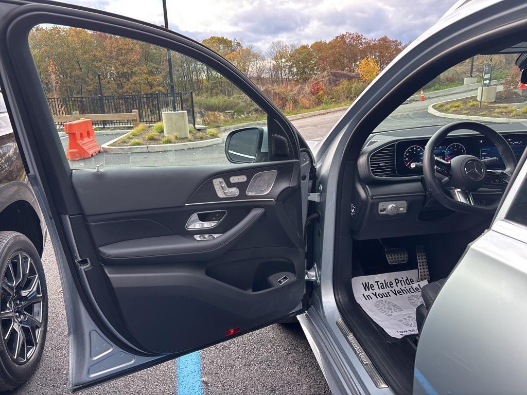 used 2025 Mercedes-Benz GLS 450 car, priced at $88,035