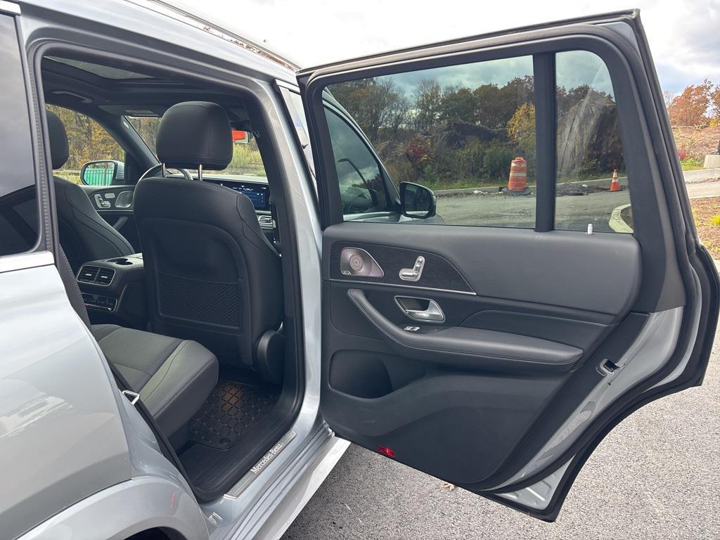 used 2025 Mercedes-Benz GLS 450 car, priced at $88,035