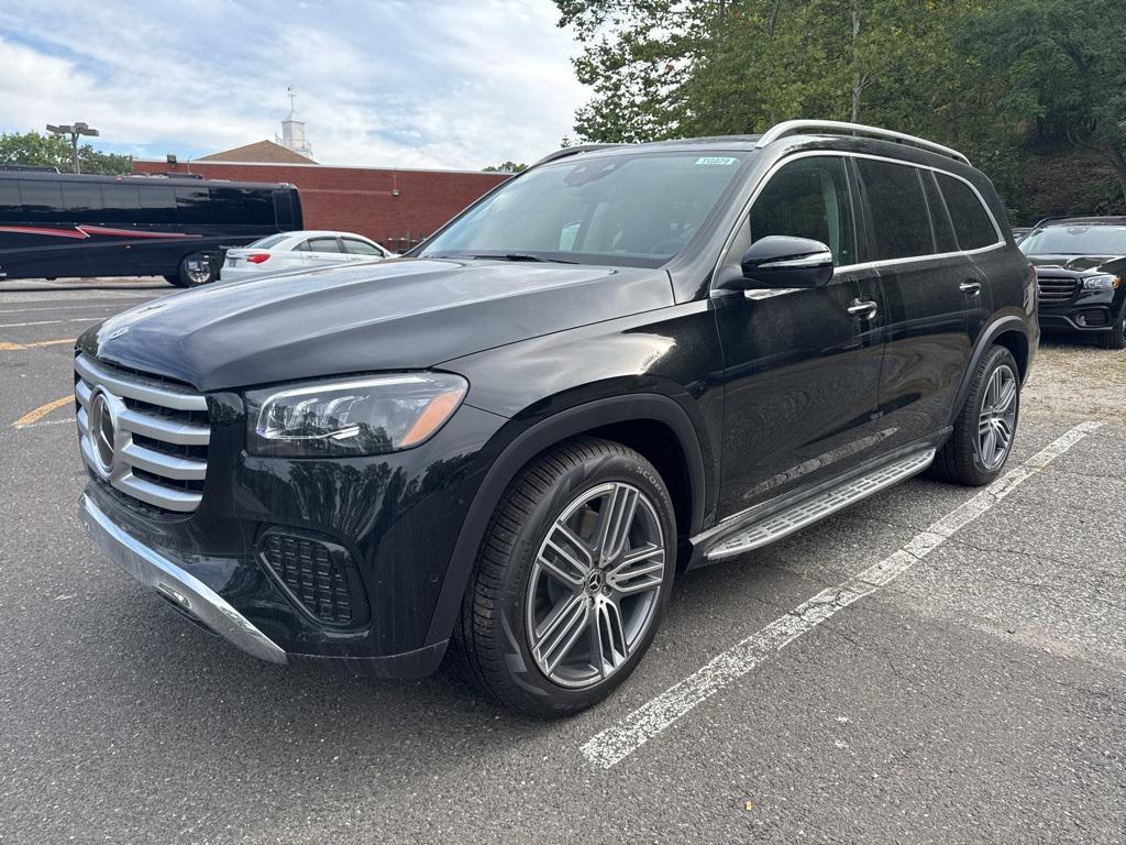 new 2026 Mercedes-Benz GLS 450 car, priced at $93,785