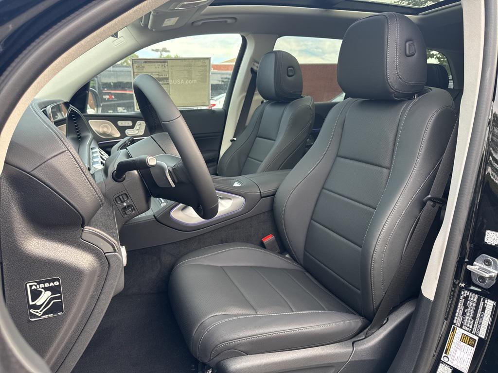 new 2026 Mercedes-Benz GLS 450 car, priced at $93,785