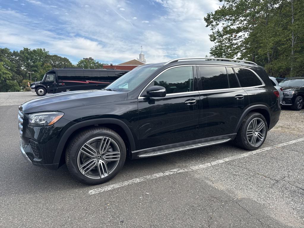 new 2026 Mercedes-Benz GLS 450 car, priced at $93,785