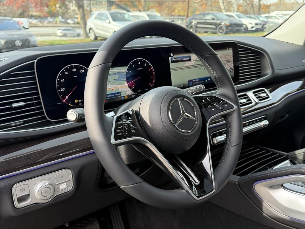new 2026 Mercedes-Benz GLE 450 car, priced at $77,905