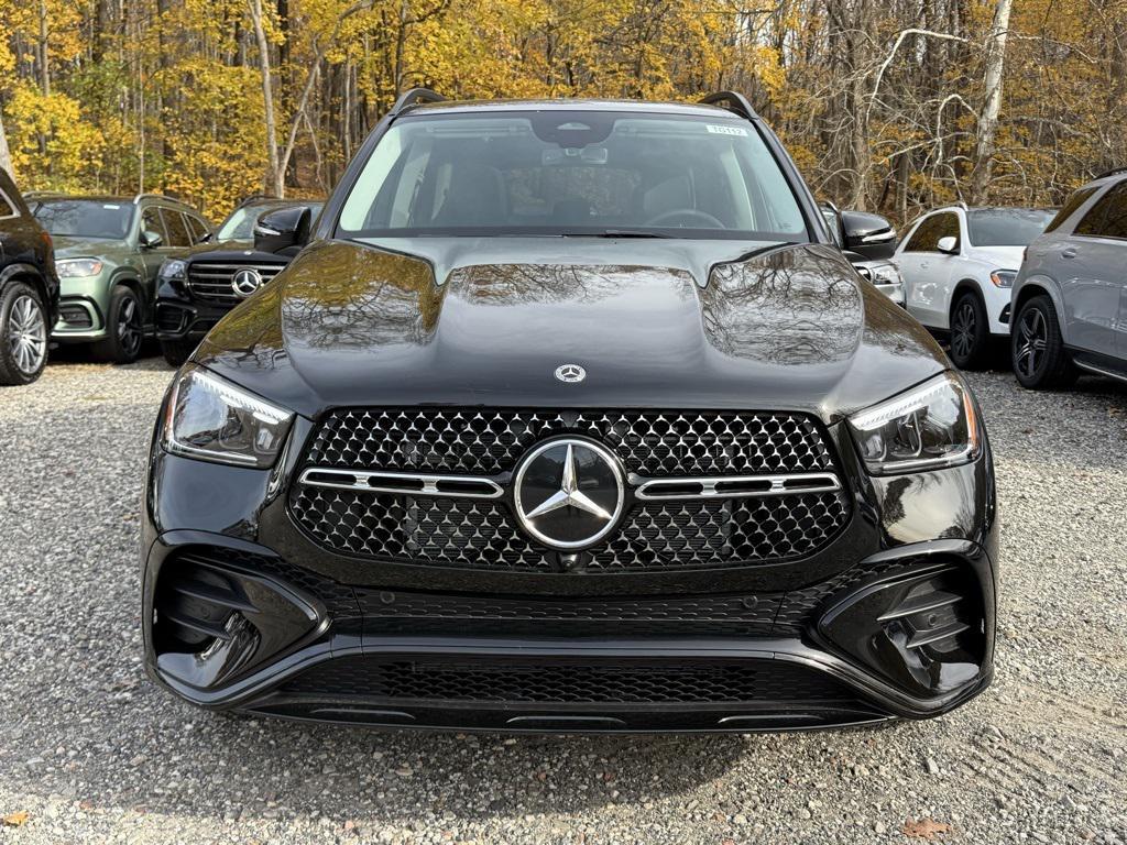 new 2026 Mercedes-Benz GLE 450 car, priced at $77,905
