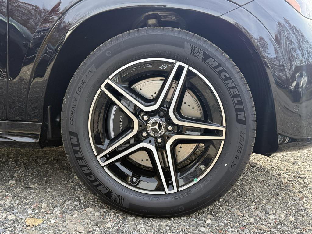 new 2026 Mercedes-Benz GLE 450 car, priced at $77,905