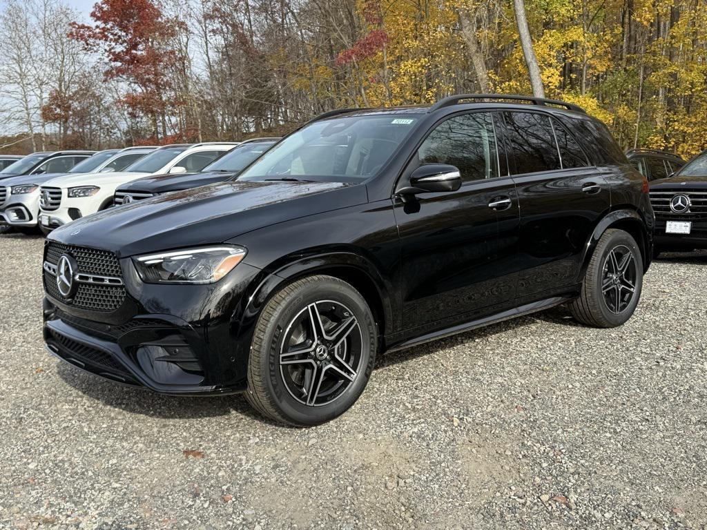 new 2026 Mercedes-Benz GLE 450 car, priced at $77,905